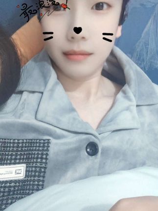 哥,今年18,是美颜给的😂😂😂#抖音