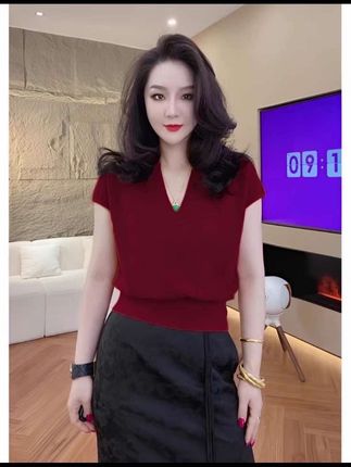 #日常分享 高级感交叉v领针织衫夏季洋气冰丝短袖小衫休闲显瘦打底衫t恤上衣