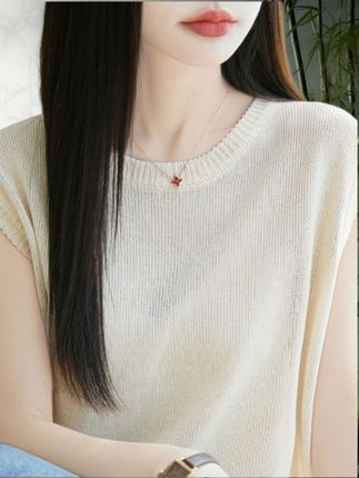#晾感冰丝针织吊带背心女夏季外穿薄款无袖上衣打底衫西装内搭T恤#时尚搭配 #谁穿谁漂亮 #冰丝针织吊带背心#休闲减龄穿搭