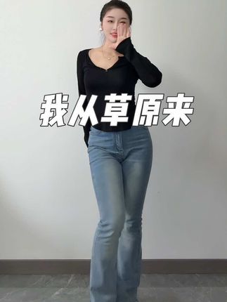 “最好的状态就是,不属于任何人,也不拥有任何人,减少期待,好好生活,此程山高路远,我就给自己。#今日份舞蹈打卡 #自学舞蹈打卡 #我从草原来 @抖音小助手