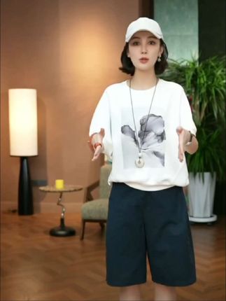 时尚百搭潮流纯色休闲女士短裤#夏季穿搭#时尚穿搭#休闲穿搭