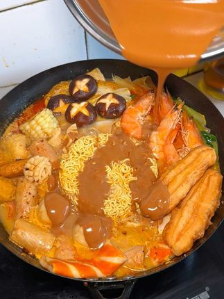 泡芙味的女孩子O