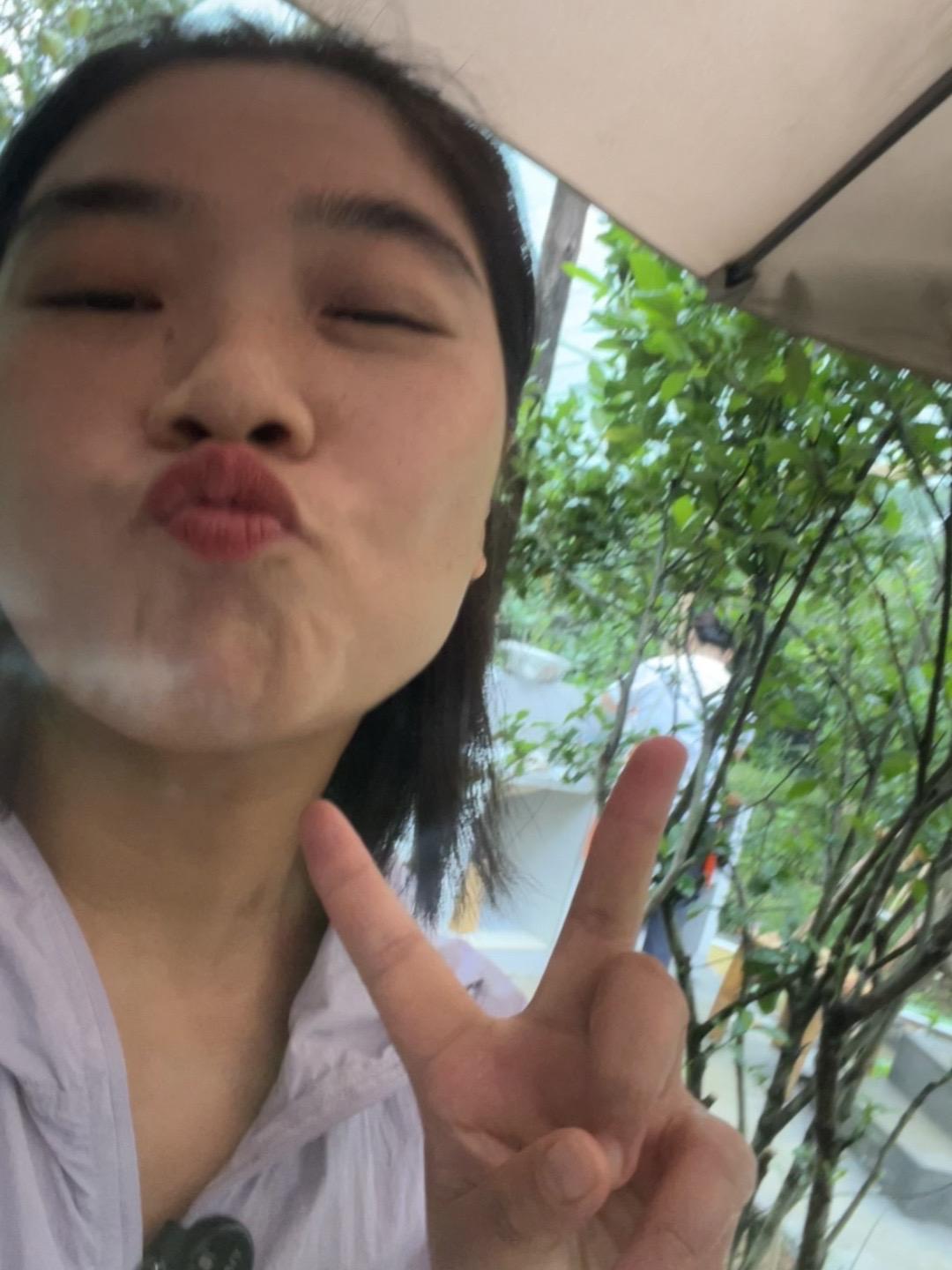 减肥就是:每天都要好好吃饭 别到处去被割韭菜