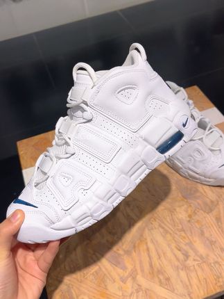 耐克Nike白色女款皮蓬新升级透气舒适百搭不出错