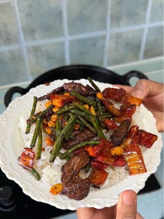 今天做米饭老公和孩子说给他们炒放香脆椒炒豇豆#香脆椒 #在家做美食 #家常饭菜 #美食
