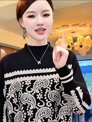 #品质女装 #内搭外穿都好看 #时尚洋气 #高级感穿搭 #气质穿搭 @DOU+小助手