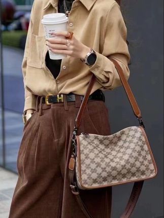 【醉牛】包包女款爆款2025新款豌豆包时尚百搭斜挎包大容量腋下包女#包包推荐 #今日分享 #强烈推荐 #百搭包包 #美包分享