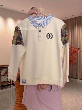 这件学院风的小卫衣太好看了,关键还是史努比大品牌的!#史努比#无限回购的宝藏单品 #面料柔软舒适 #卫衣#百搭洋气