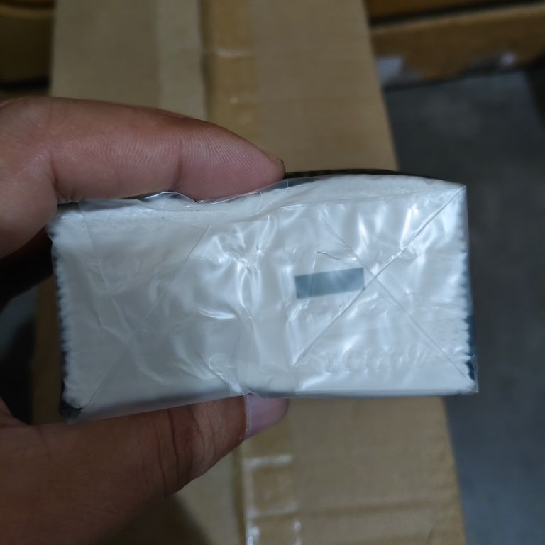 包装外观:非常差 厚薄度:很差,与宣传差距太大 使用效果:非常差, 性价比:没有性价比#我在抖音买买买