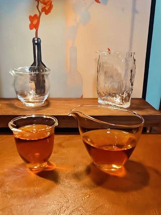 #玻璃公道杯#公道杯 #公道杯怎么选 #公道杯泡茶 #茶