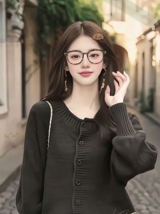 #春秋穿搭 #减龄气质 #精致穿搭 #针织衫 #美搭尽显女神范