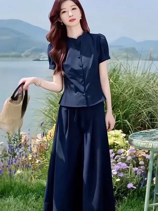 今年夏天一定要有一套看上去像裙子其实它又是裤子的款式#阔腿裤套装两件套