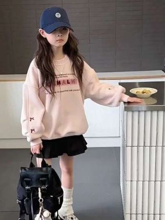 #女童穿搭 #卫衣穿搭 #潮酷穿搭 #女童卫衣