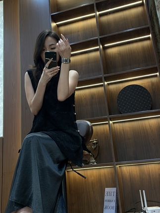 这辈子欠自己的太多了,如果来得及,请你活成自己喜欢的样子。 #专柜品质 #手表推荐