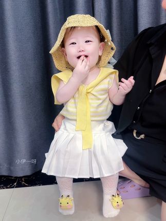 好治愈的笑容呀🥰#我的小公主 #萌娃穿搭 #骗你生女儿 #宝宝穿搭 #小伊一呀