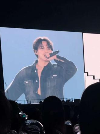 解锁深色牛仔珉奎新皮肤!
#演唱会 #seventeen #seventeen演唱会 #金珉奎 #185