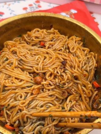 吃不腻,根本吃不腻#太好吃了 #南昌拌粉 #速食美食 #嗦粉