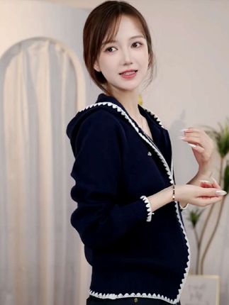#品质女装 #连帽针织衫 #面料舒适 #遮肉显瘦 #潮流时尚穿搭