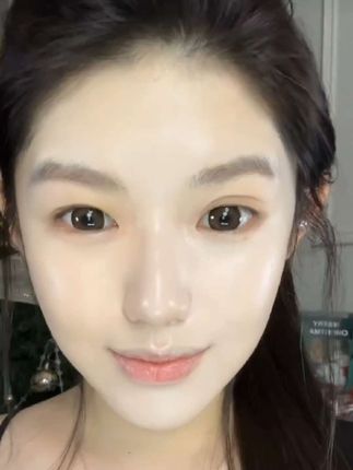 水滴形双眼皮贴你是我的神!再也不怕贴出来双眼皮会被眼尾吃掉了!直接扩宽眼尾放大双眼效果绝了#今日妆容 #平价彩妆 #双眼皮贴 #女大学生 #日常唠嗑