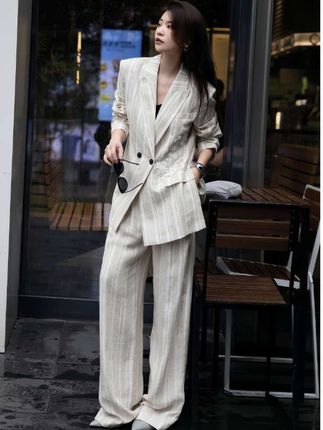 #品质女装#春秋穿搭 #通勤搭配 #职业套装西服 #穿出高级感
