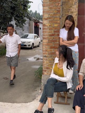 村里那些事#农村搞笑段子 #搞笑视频 #农村生活 #社会百态 @丹丹 @童童(直播号) @莉莉(饺子大嫂) @菲菲 @in
