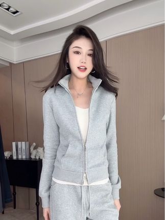 #dou上热门 秋季气质休闲卫衣套装拉链显瘦喇叭裤修身上衣款垂感长裤AM25910#显瘦穿搭 #强烈推荐 #穿搭 #气质穿搭