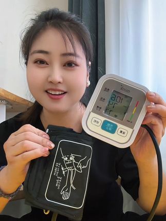 #血压计 #老人血压计 #电子血压计 #臂式血压计 #关爱老人