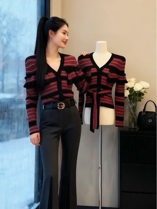 #秋季彩色系穿搭测评#通勤穿搭万能配色公式#秋冬穿搭新鲜感在线 #早秋姐感气质穿搭 #许我耀眼林涛穿@DOU+上热门 @抖加🔥上热门🔥dou+🔥热点宝