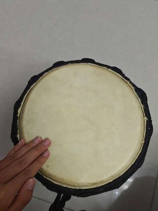 那些关于热爱的坚持,那些沉浸其中的专注,本就是生活最动人的模样。毕竟,能让你眼睛发亮的事物,从来都值得被认真对待。#一起学打鼓 #练鼓日常 #打鼓 #兴趣爱好 #学打鼓