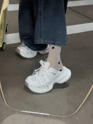 啊啊啊!信我!真的巨巨巨舒服!增高5cm!不论配牛仔裤货裙子都ok!#宝藏鞋子 #潮鞋推荐好看不贵