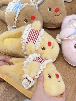 这个冬天不能没有黄油小熊!奶乎乎的拖鞋冬天穿它不怕冷!#棉拖 #拖鞋 #保暖又好看 #冬季必备 #棉拖鞋