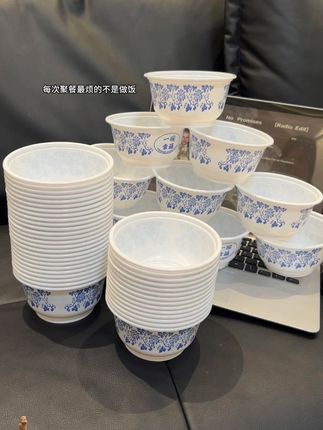 这真是聚餐的好搭子!#餐具 #好物推荐🔥 #颜值餐具 #一次性碗