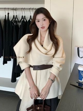 #秋季穿搭 #针织开衫 #毛衣外套 #女装 #高级感穿搭 韩系气质松弛氛围感围巾领气质慵懒针织开衫短外套女毛衣女上衣