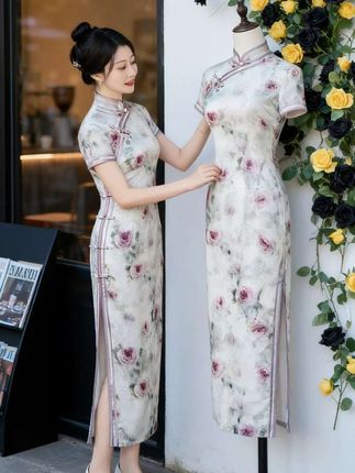 新中式素雅旗袍 #旗袍美人 #高贵典雅 #国风古韵 #时髦穿搭 #谁穿谁好看