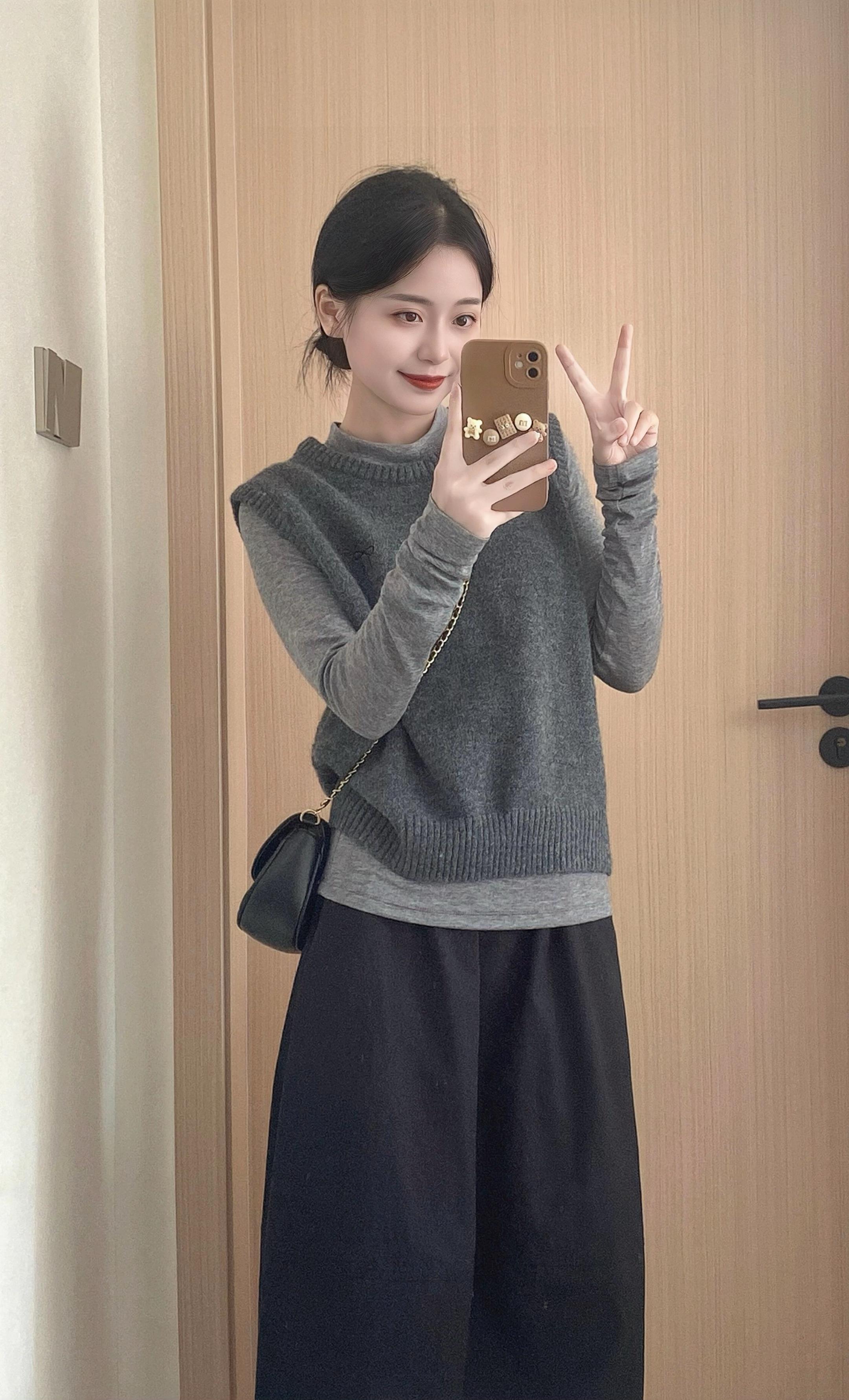 #温柔风穿搭 #小个子穿搭 #通勤搭配 #简约穿搭 #慵懒风穿搭