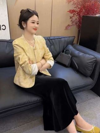 2025秋季新款新中式时尚洋气复古中国风气质两件套#时尚减龄#洋气上档次#显瘦显高显气质#时尚潮流穿搭#谁穿谁好看@DOU+小助手 @DOU+上热门