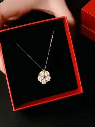 #老凤祥款珐琅多巴胺桃花爱心锁骨链#轻奢高级七夕节送女友礼物