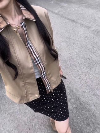 人总在拥有时最多疑 也总在失去后才懂得珍惜的道理#简约穿搭 #格子外套 #高级穿搭 #早秋穿搭 #早秋穿搭三分钟出门不是梦
