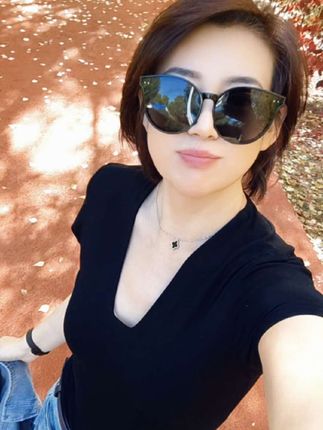 秋的味道,写在风里,人生的故事,写在四季里。光阴摇摇晃晃丢失的从来不是时光,而是念念不忘。在自己的时光,看自己的喜欢的风景!听自己喜欢的歌。站在风景里,你就是诗和远方……#秋天很美很浪漫 #秋天很美的季节 #记录秋天的颜色