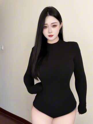 #暗黑系穿搭 #肉腿