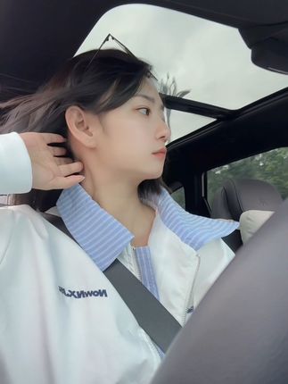 关于九月底~ #上班路上 #一周穿搭 #ootd分享 #短发女生 #素颜