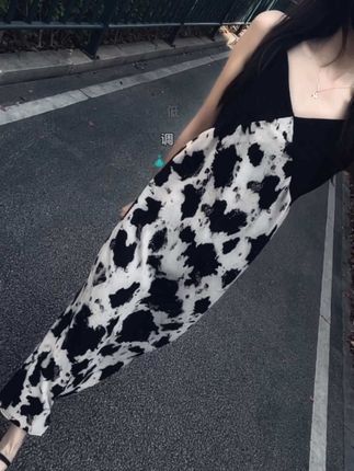 “执着了很久的东西,后来想想也就那样,不过是一场执念罢了...”#穿搭 #夏款上新