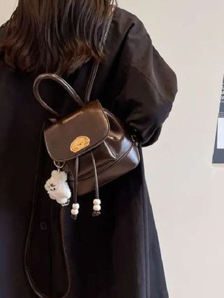 #潮流女包 #新款包包 #百搭包包 #双肩包