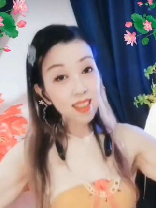 #美不美大家说了算 #喜欢我的请亮灯 #看过来 #美女姐姐 #手势舞表演  祝大家中秋佳节快乐,身体健康!