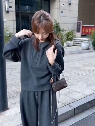 #张予曦毕雯珺你俩不要玩火 #张予曦毕雯珺真拍了红裙抱 #深情眼 #张予曦 #毕雯珺.