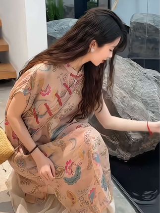 #解锁职场穿搭#我的日常穿搭合集#广式穿搭小心机#不同岗位的夏季穿搭#穿搭要显贵抽象版
