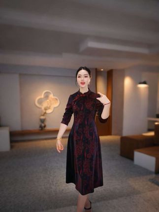 时尚气质国风连衣裙2025秋季中老年妈妈优雅减龄修身显瘦中长裙子#气质优雅 #谁穿谁好看#洋气减龄