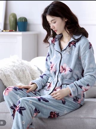 秋冬季新款珊瑚绒睡衣女套装加厚加绒长袖保暖法兰绒家居服套装#好物推荐🔥 #宅家睡衣秀 #家居服分享 #在家也要美美哒 #睡衣家居服 @创作灵感小助手 @DOU+小助手 @欢心新梅