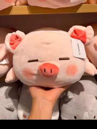 【miniso小猪玩偶】名创优品小猪,B-BO弹力升级趴姿,毛绒小众满分礼物#毛绒公仔 #玩偶 #名创优品好物推荐 #小猪玩偶