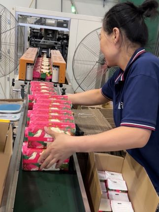 这款大包抽纸巨无霸24大包,很推荐大家囤一箱用用,纸张五层加厚,柔软细腻亲肤,不掉渣不掉屑#抽纸
